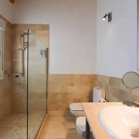 Rentalsevilla Brisa Del Aljarafe Con Piscina Climatizada A 15 Minutos De Sevilla Holiday home *